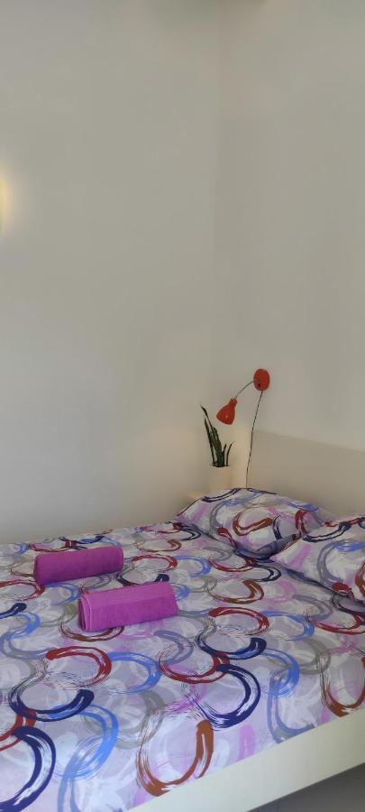 Sea Breeze Apartments With Private Beach And Boat Anchorage ستارا نوفالجا المظهر الخارجي الصورة