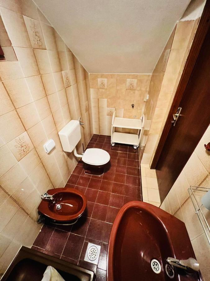 Sea Breeze Apartments With Private Beach And Boat Anchorage ستارا نوفالجا المظهر الخارجي الصورة